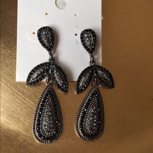Stunning Earrings!!